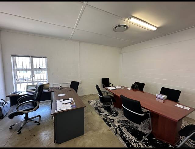 100M² OFFICE TO LET IN MARCONI BEAM INDUSTRIA